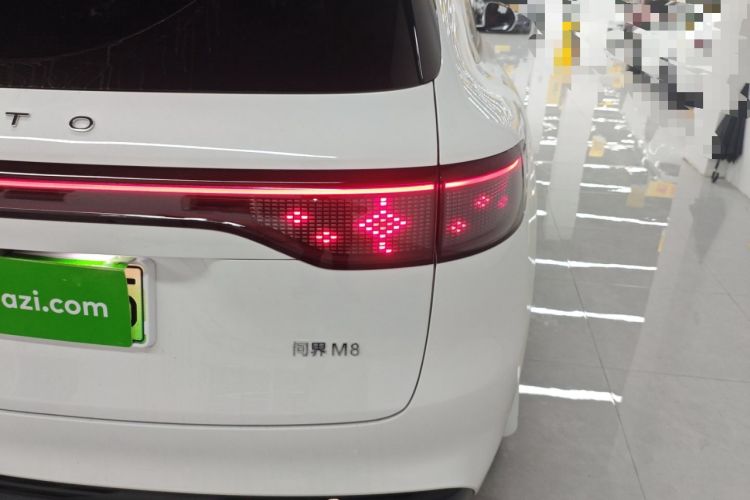 Used Hima AITO M8 2025 Extended-Range Ultra Version 53.4 kWh 6-Seater Edition
