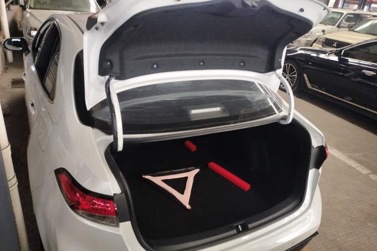 Used Toyota Levin 2021 185T CVT Sport Edition Trunk