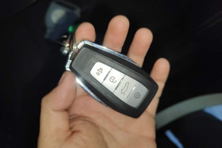 Used Geely Auto Vision X6 2021 PRO 1.4T Manual Luxury Model
