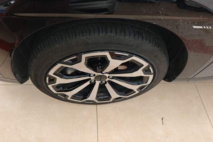 Used AION V 2024 Aion Tyrannosaurus 520 Intelligent Premium Edition
