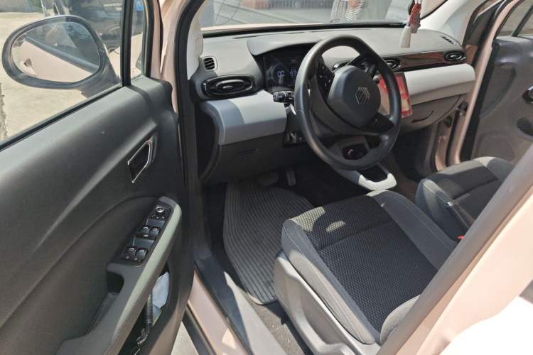 Used Leapmotor T03 2021 400 Lite Edition Lithium Iron Phosphate
