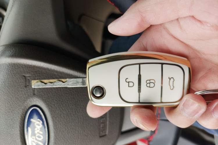 Used Ford Fiesta 2011 Hatchback 1.5L Automatic Fashion Edition