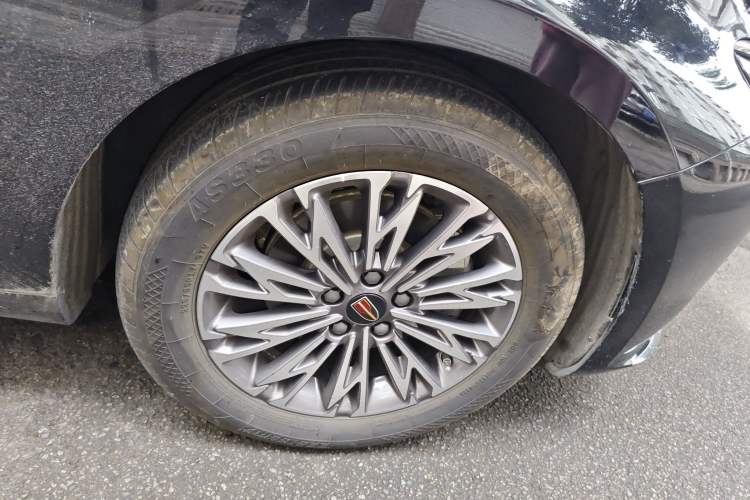 Used Hongqi H5 2023 1.5T DCT Smart Connect Flagship Edition
