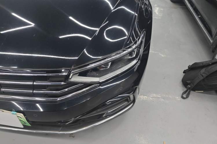 Used Volkswagen Magotan GTE Plug-in Hybrid 2022 GTE Luxury Model Left Front Headlight