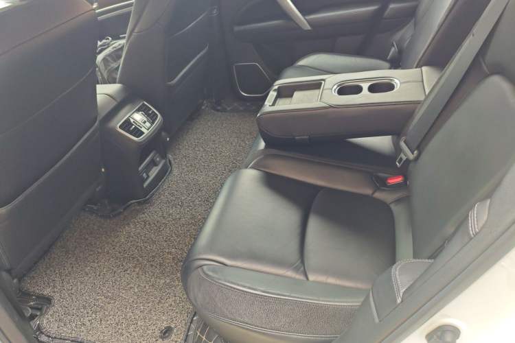 Used Honda Avancier 2017 240TURBO Two-Wheel Drive Premium Edition
