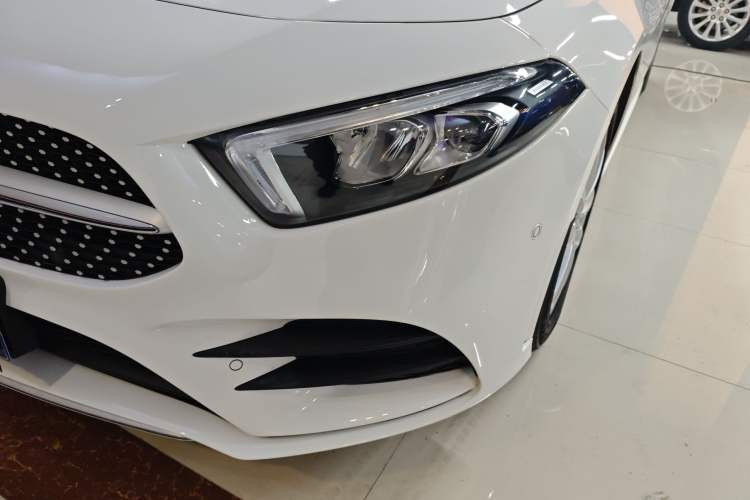 Used Mercedes-Benz A-Class 2021 A 200 L Sport Sedan Fashion Model Left Front Headlight