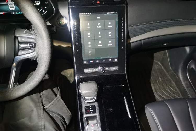 Used Roewe RX5 MAX 2019 300TGI Automatic 4G Connect Luxury Edition