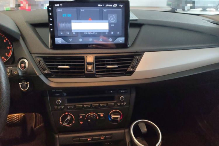 Used BMW X1 2014 sDrive18i Fashion Model Audio And AC Panel