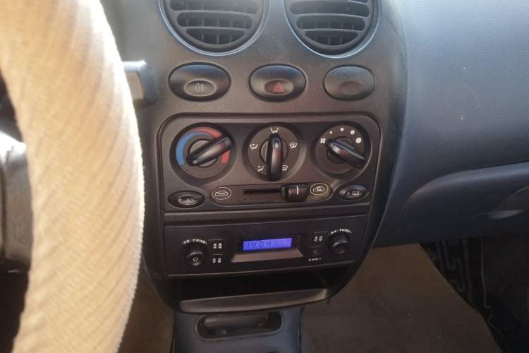 Used Baojun Lechi 2012 Revised 1.0L Manual P-TEC Standard Edition
