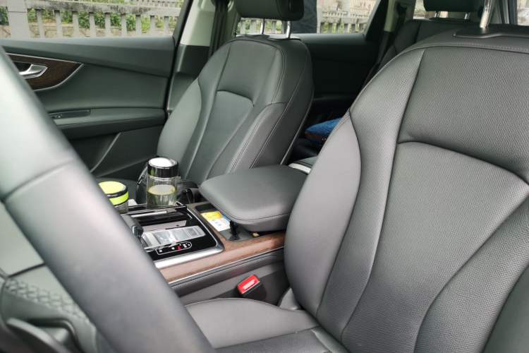 Used Audi Q7 2023 55 TFSI quattro S line Sport Edition
