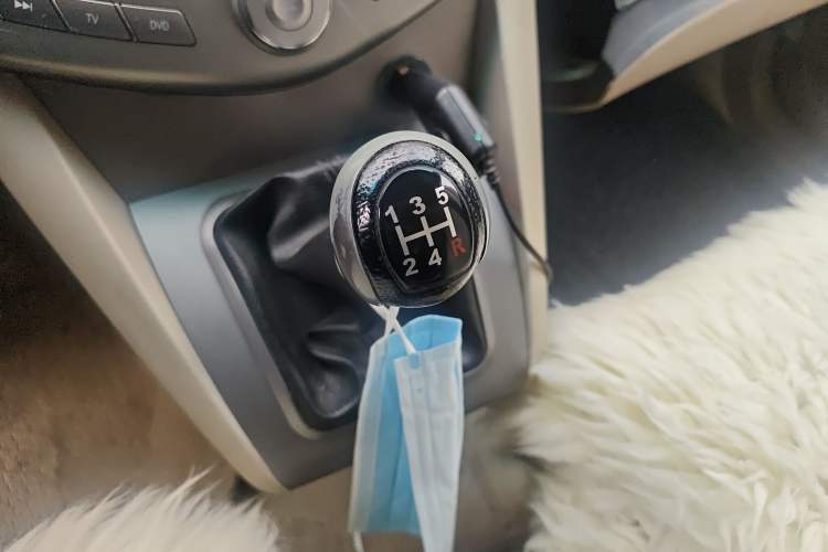 Used BYD S6 2012 2.0L Manual Luxury Version