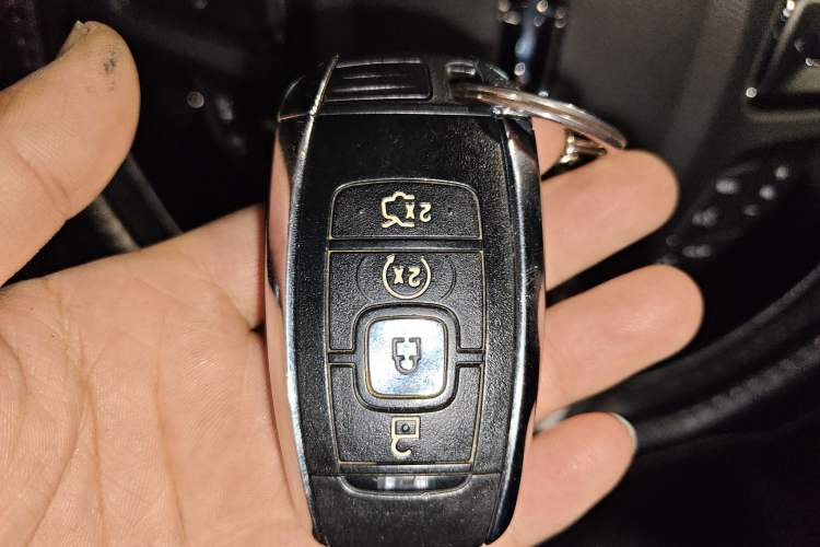 Used Lincoln MKC 2017 2.0T Four-Wheel Drive Zunya Edition
