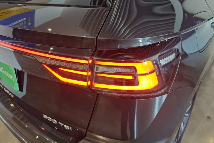 Used Volkswagen Tharu 2023 300TSI Two-Wheel-Drive Moonlight Edition Right Rear Taillight