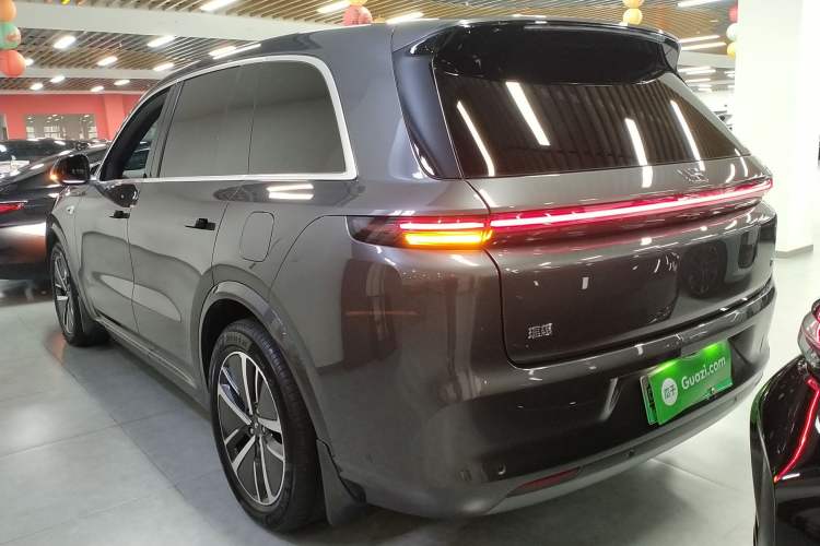 Used Li Auto L8 2024 Pro Model Rear Left 45 Deg