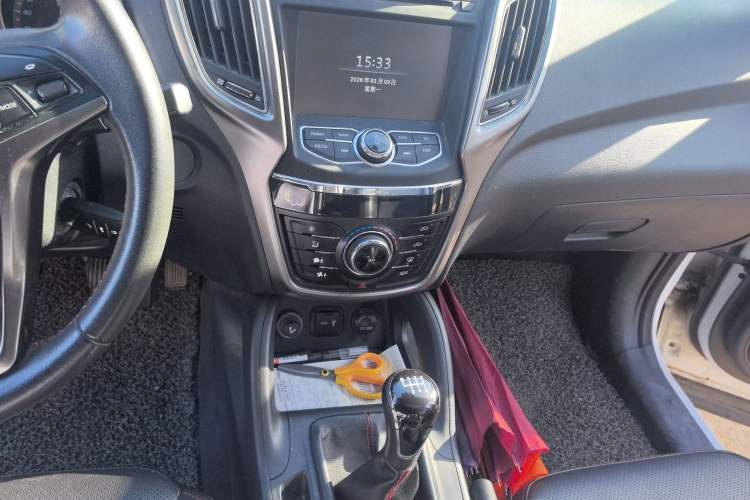 Used Changan CS75 2014 2.0L Manual Luxury Version China V Standard