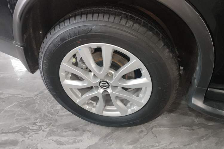Used Nissan X-Trail 2023 Classic 2.0L Two-Wheel Drive Smart Connect & Comfort Edition Right Rear Wheel Hub