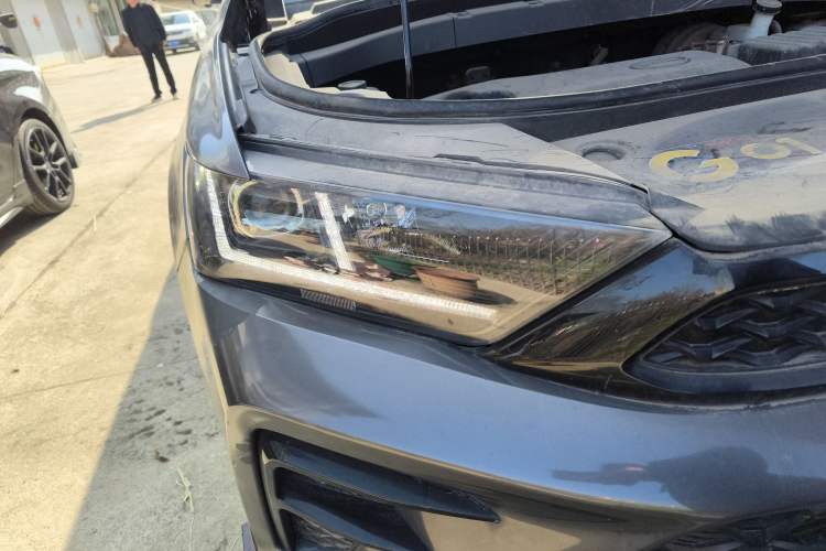 Used SWM G01 2019 F Version 1.5T Automatic Silver Powder Edition China VI Emission Standard
