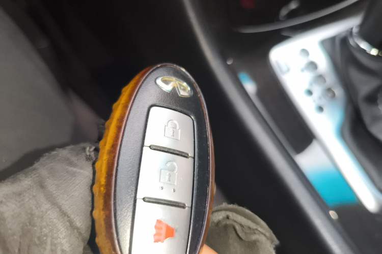 Used Infiniti QX50 2015 2.5L Comfort Edition