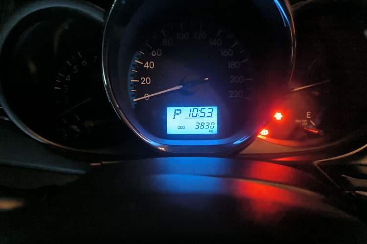 Used Toyota Vios 2017 1.5L CVT Innovation Edition Odometer Close Up