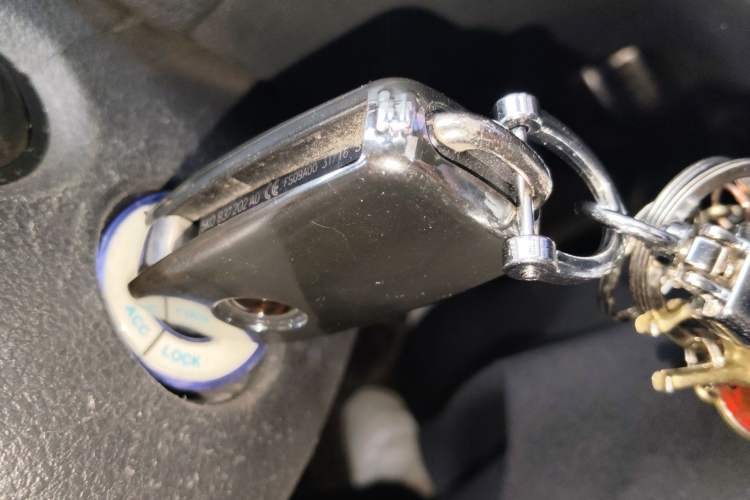 Used Volkswagen Santana 2016 1.4L Manual Fashion Edition Vehicle Key