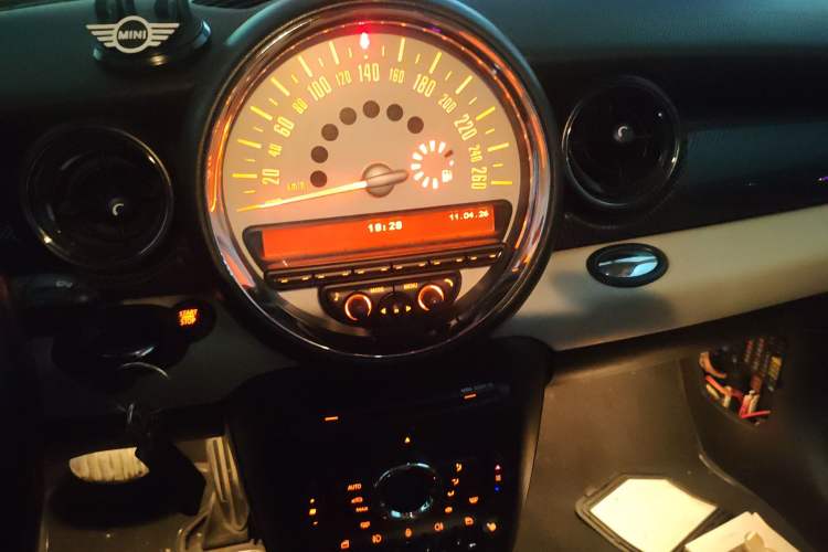 Used MINI 2011 1.6T COOPER S Audio And AC Panel