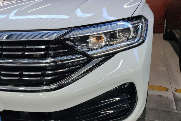 Used Volkswagen Sagitar 2023 300TSI DSG Excellence Edition