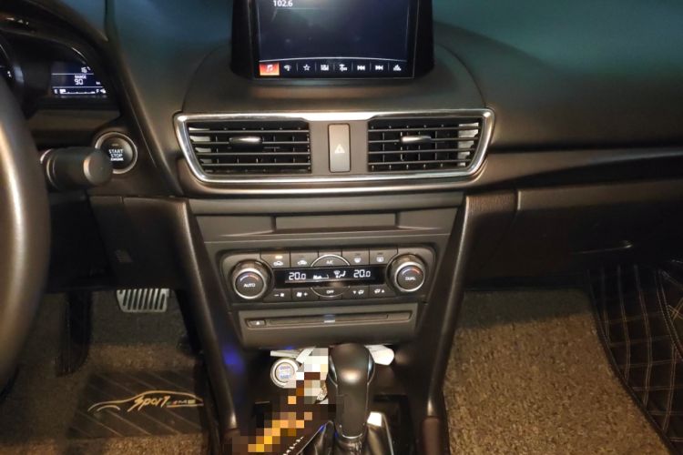 Used Mazda Mazda 3 Axela 2017 Sedan 2.0L Automatic Flagship Model China V Standard