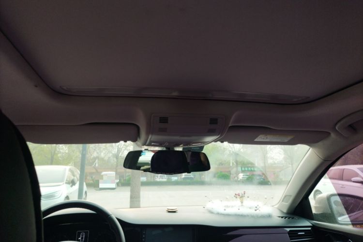 Used Volkswagen Bora 2019 1.5L Automatic Elite Version Headliner