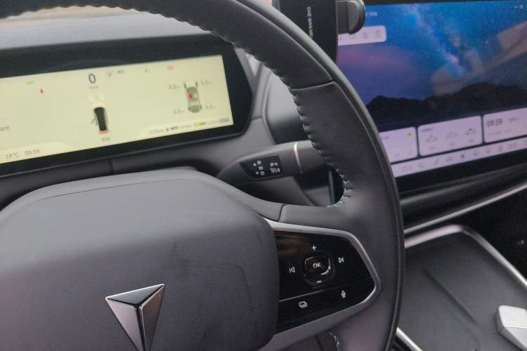 Used Deepal SL03 2023 200Max Range-Extended Version
