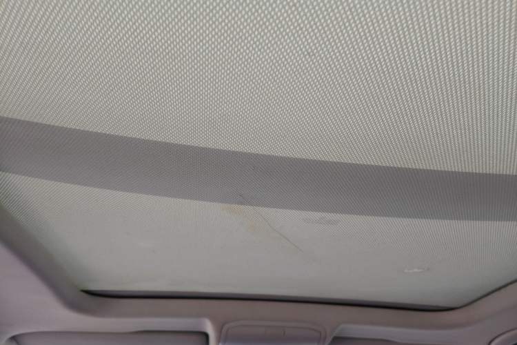 Used Volkswagen C-TREK 2017 1.6L Automatic Comfort Model Headliner