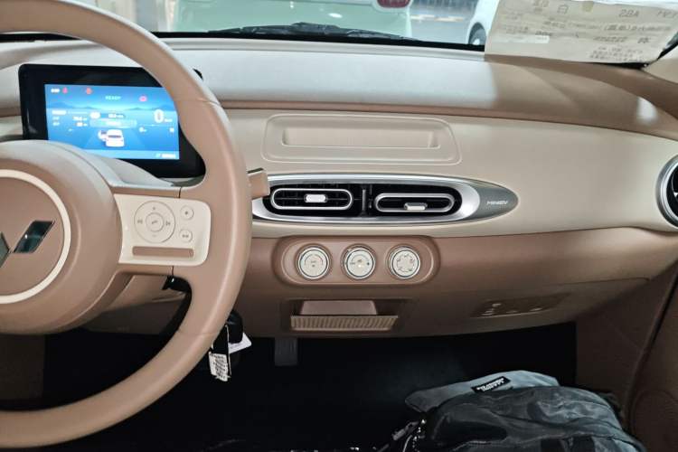 Used Wuling Hongguang MINIEV 2025 Four-Door Version Advanced Edition