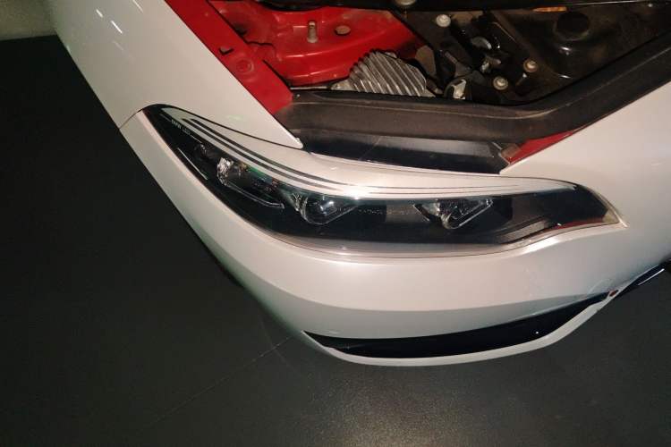 Used BMW 2 Series 2019 225i Convertible Coupe Sports Design Package