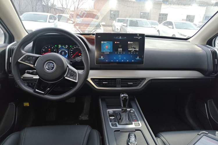 Used BYD Tang 2019 2.0T Automatic SmartConnect Luxury Edition 5 Seats China VI Standard