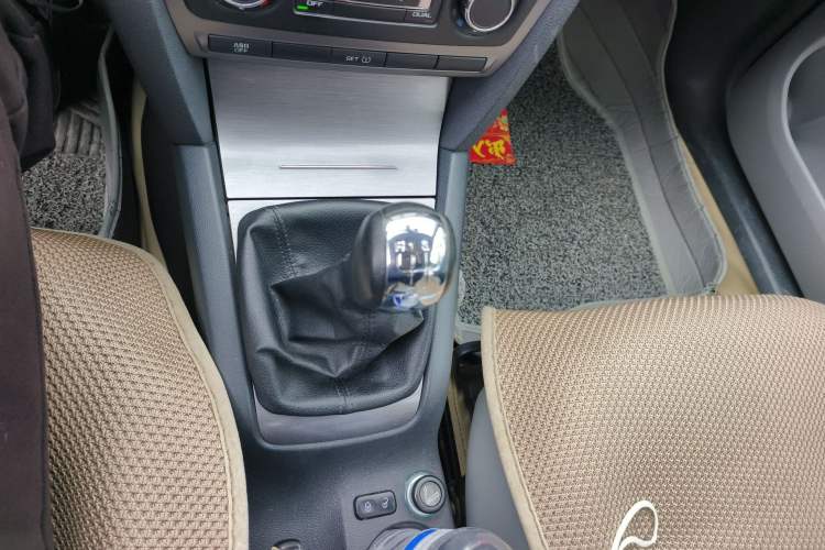 Used Skoda Octavia 2013 1.6L Manual Yijun Edition