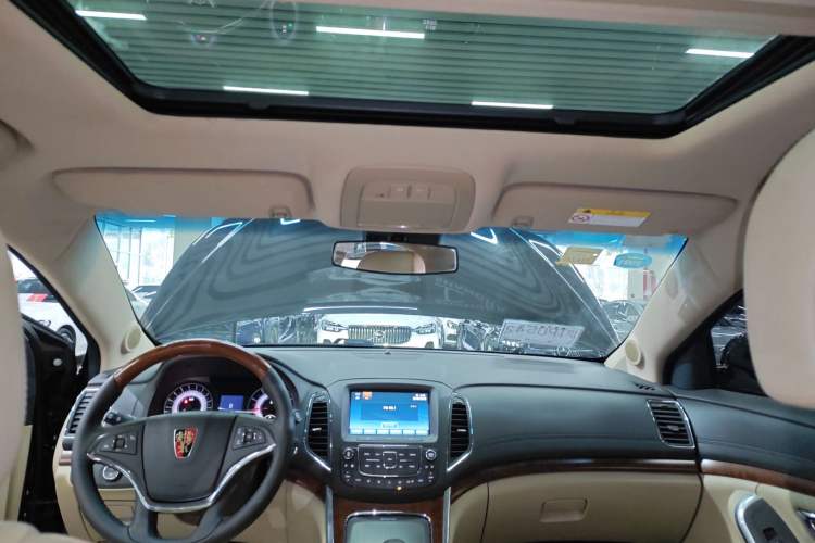 Used Roewe 950 2015 1.8T Luxury Edition
