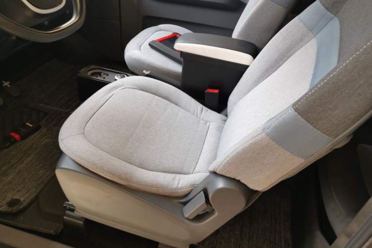 Used Wuling Hongguang MINIEV 2021 Macaron Premium Model – Lithium Iron Phosphate Left Front Seat