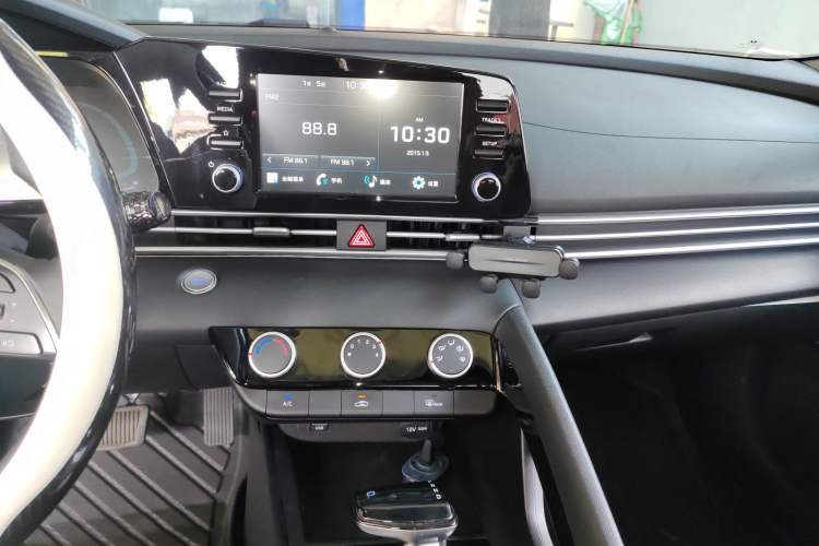 Used Hyundai Elantra 2023 1.5L CVT GLX Elite Edition