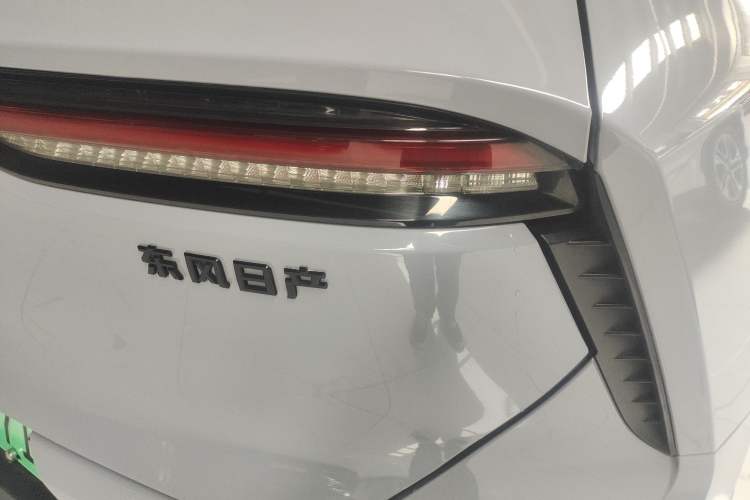 Used Venucia V DD-i 2023 60km iD Version