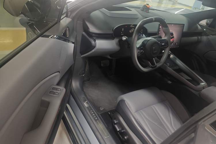 Used Zeekr 007GT 2025 Rear-Drive Intelligent Driving Version 75 kWh