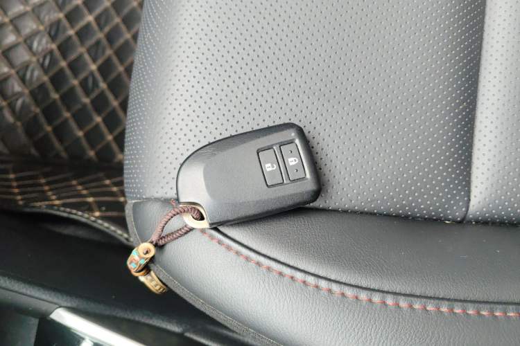 Used Toyota YARiS L Zhi Xuan 2022 X-Trail 1.5L CVT Luxury PLUS Edition