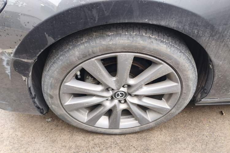 Used Mazda 3 Axela 2020 2.0L Automatic Zhiya Edition Left Front Wheel Hub