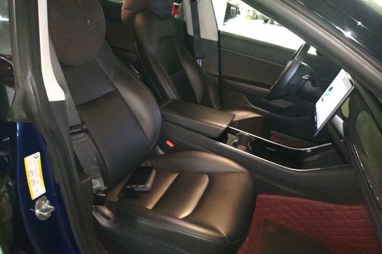 Used Tesla Model 3 2019 Standard Range Rear-Drive Upgraded Version Right Front Seat