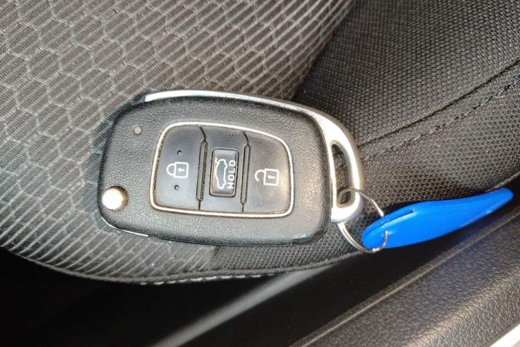 Used Hyundai Elantra (6th Generation / Lingdong) 2016 1.6L Automatic ZhiXuan – Elite Version
