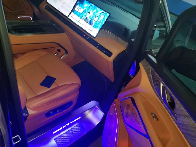 Used Wey Gaoshan 2025 Four-Wheel Drive Alpine 8 — 20