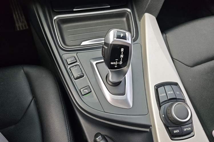 Used BMW 3 Series 2014 320Li Fashion Model