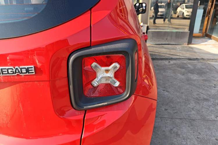 Used Jeep Renegade 2019 220T Automatic Leading Edition