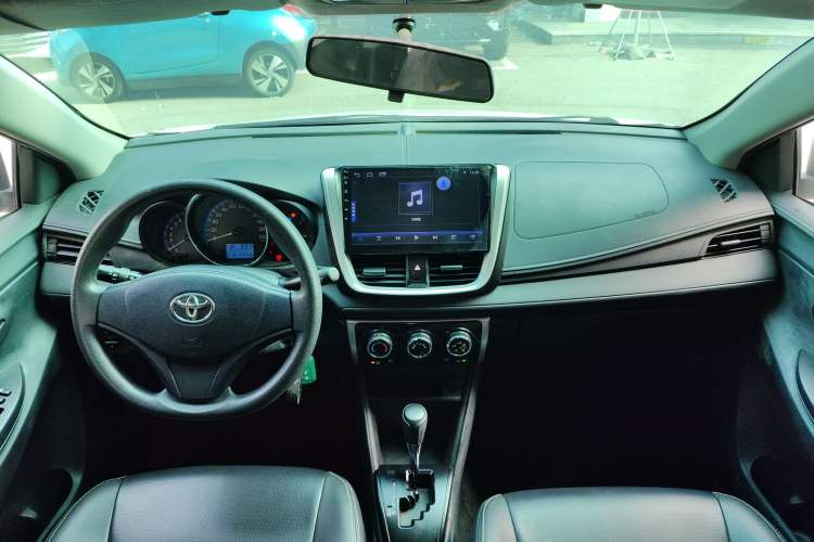 Used Toyota Vios FS 2019 1.5L CVT Fengchi Edition Center Console