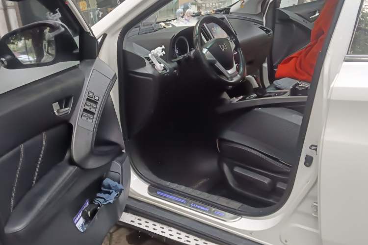 Used Luxgen U6 SUV 2015 1.8T Fashion Edition