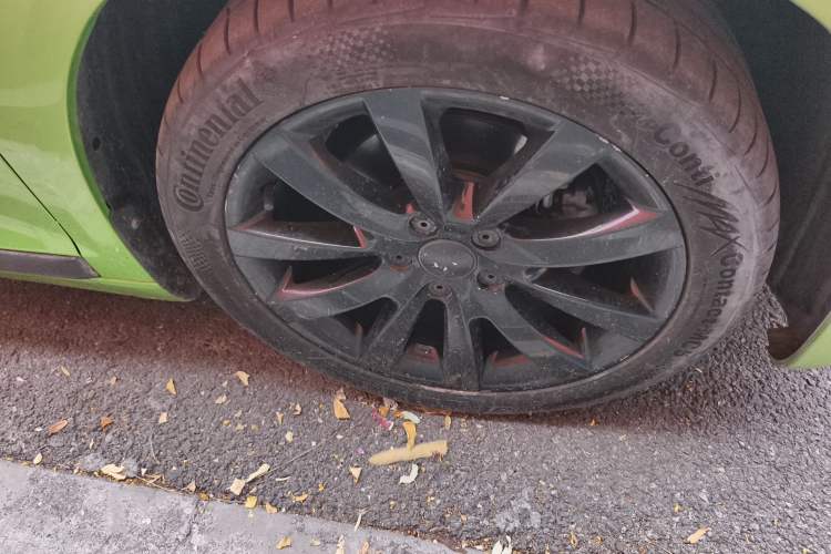 Used Volkswagen Scirocco 2014 1.4 TSI Competition Edition Right Front Wheel Hub