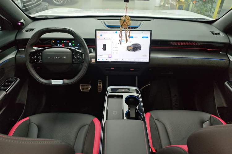 Used JETOUR Dashing 2022 1.6T DCT King MAX Center Console